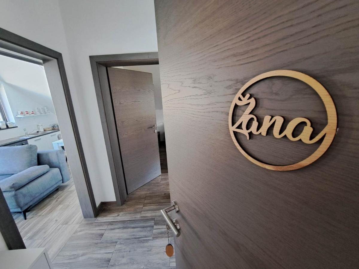 Apartmaji Tisa In Zana Rovte Dış mekan fotoğraf